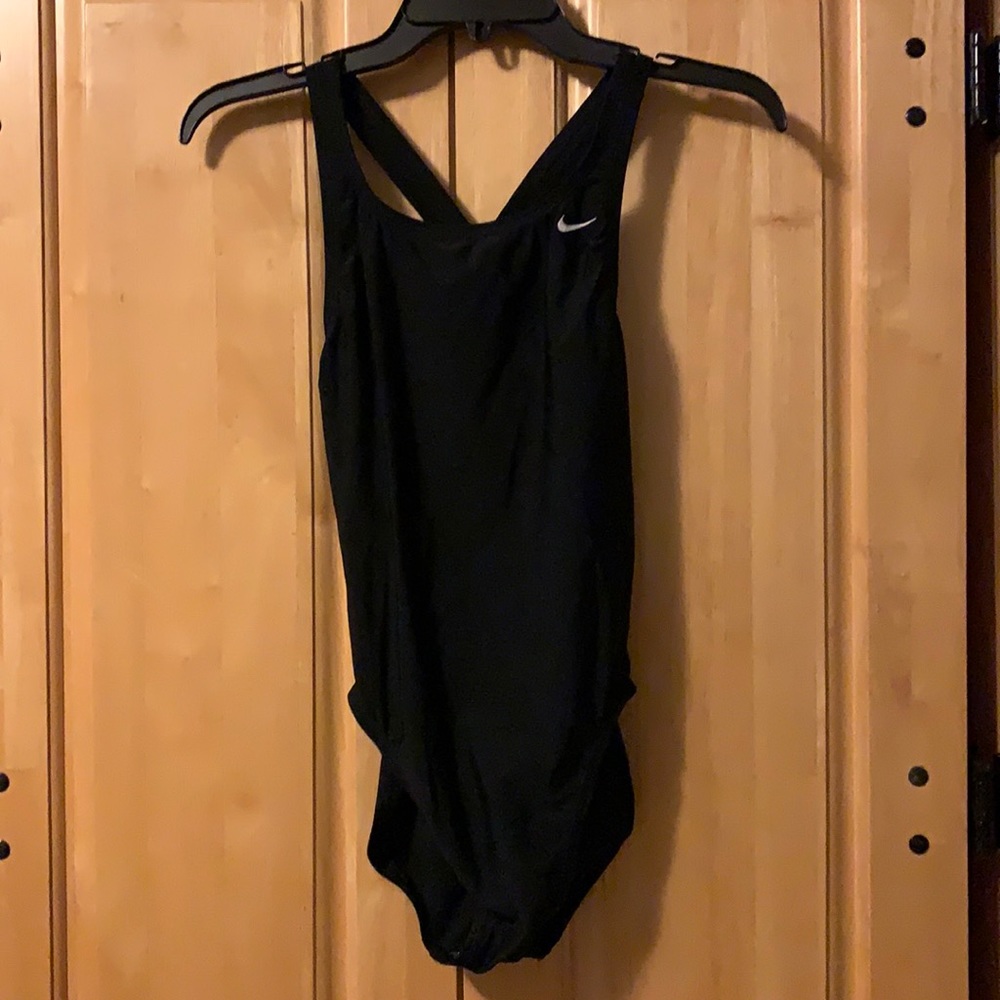 Nike Women's One Piece Swimsuit
